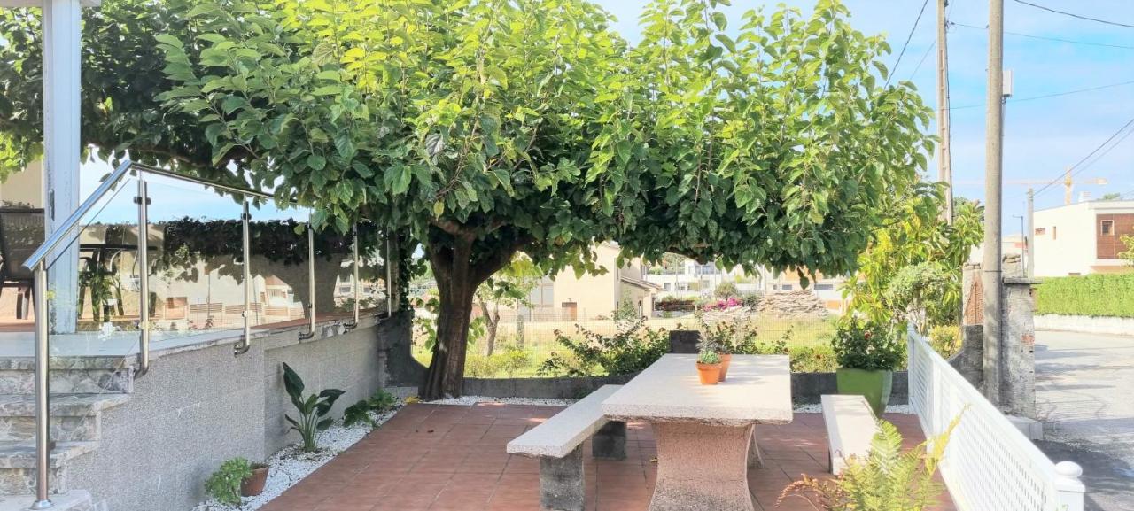 Apartamentos Turísticos Casa Sandra Sanxenxo Exterior foto