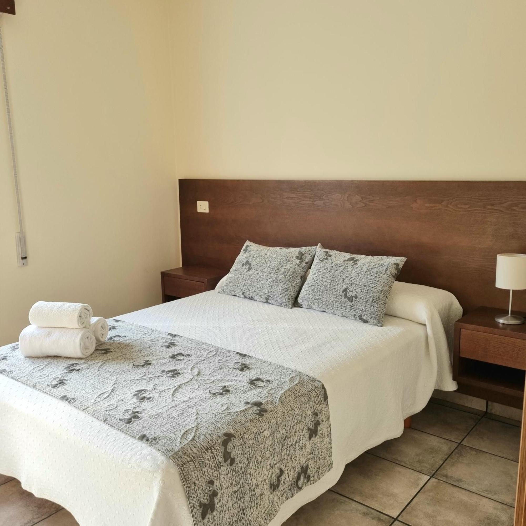 Apartamentos Turísticos Casa Sandra Sanxenxo Habitación foto